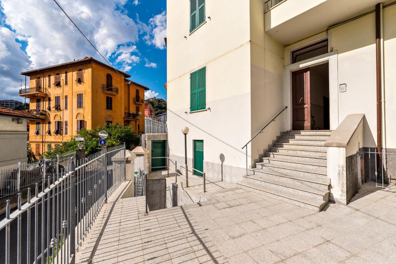 Lia La Spezia